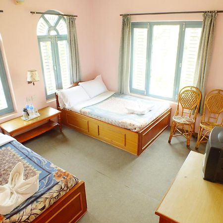 Hotel Greenland Pokhara Exterior foto
