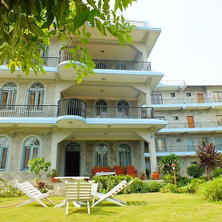 Hotel Greenland Pokhara Exterior foto
