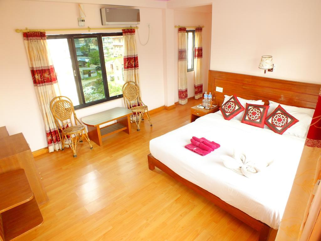 Hotel Greenland Pokhara Zimmer foto