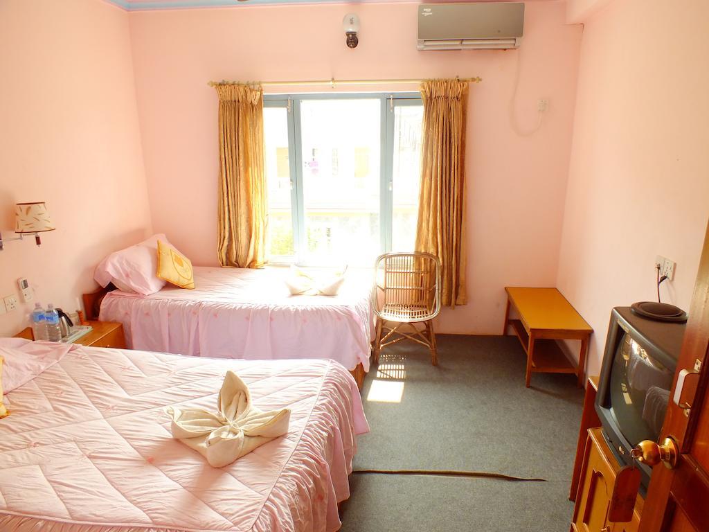 Hotel Greenland Pokhara Zimmer foto